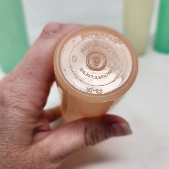 Tupperware Lot 1 #107 Cup 1954 4 #117 Tumblers 9oz Pastel Made in USA - Picture 6 of 10